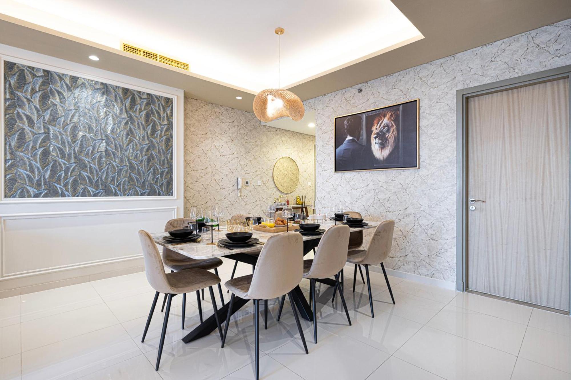 Sky Palace With Burj Views & Downtown's Rooftop Pool, 3br In Paramount Midtown